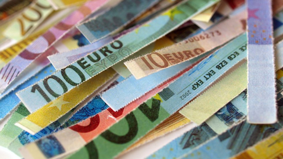 plithorismos euros